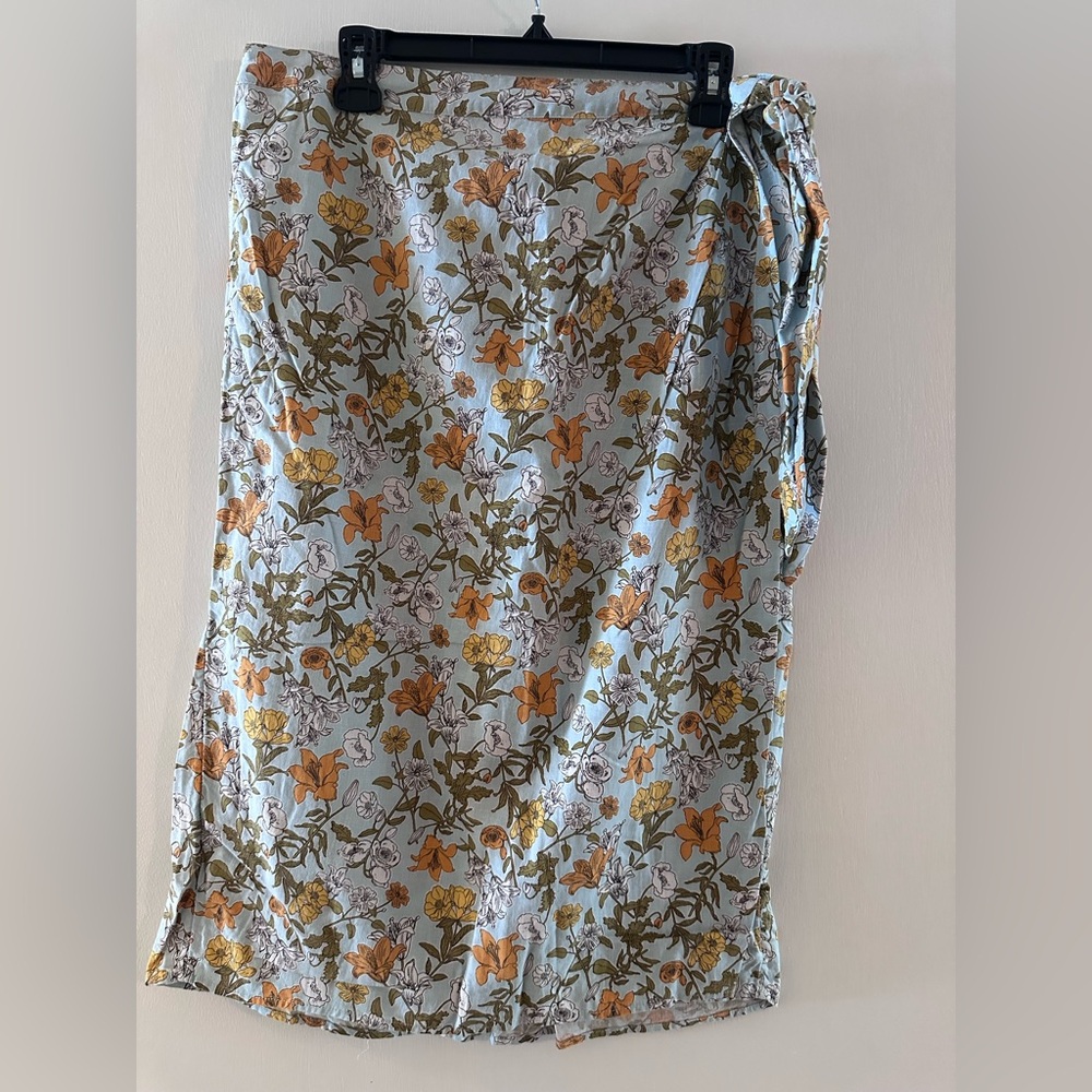 Linen Floral Print Wrap Skirt